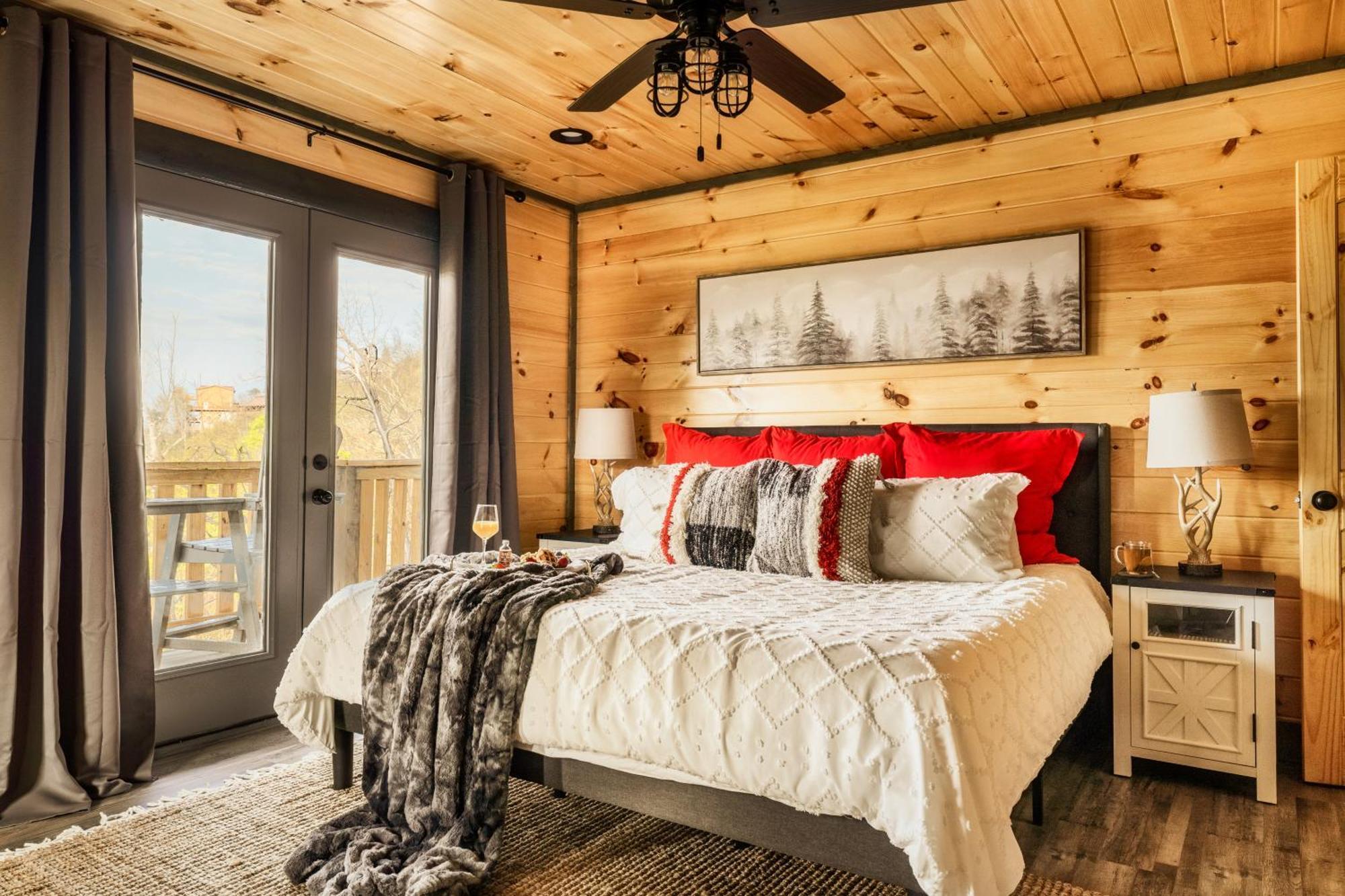 Mountainscape - Brand New Cabin W Views - Hottub - Firetable - Ps5 - Pooltable - 3 Pools Gatlinburg Bagian luar foto