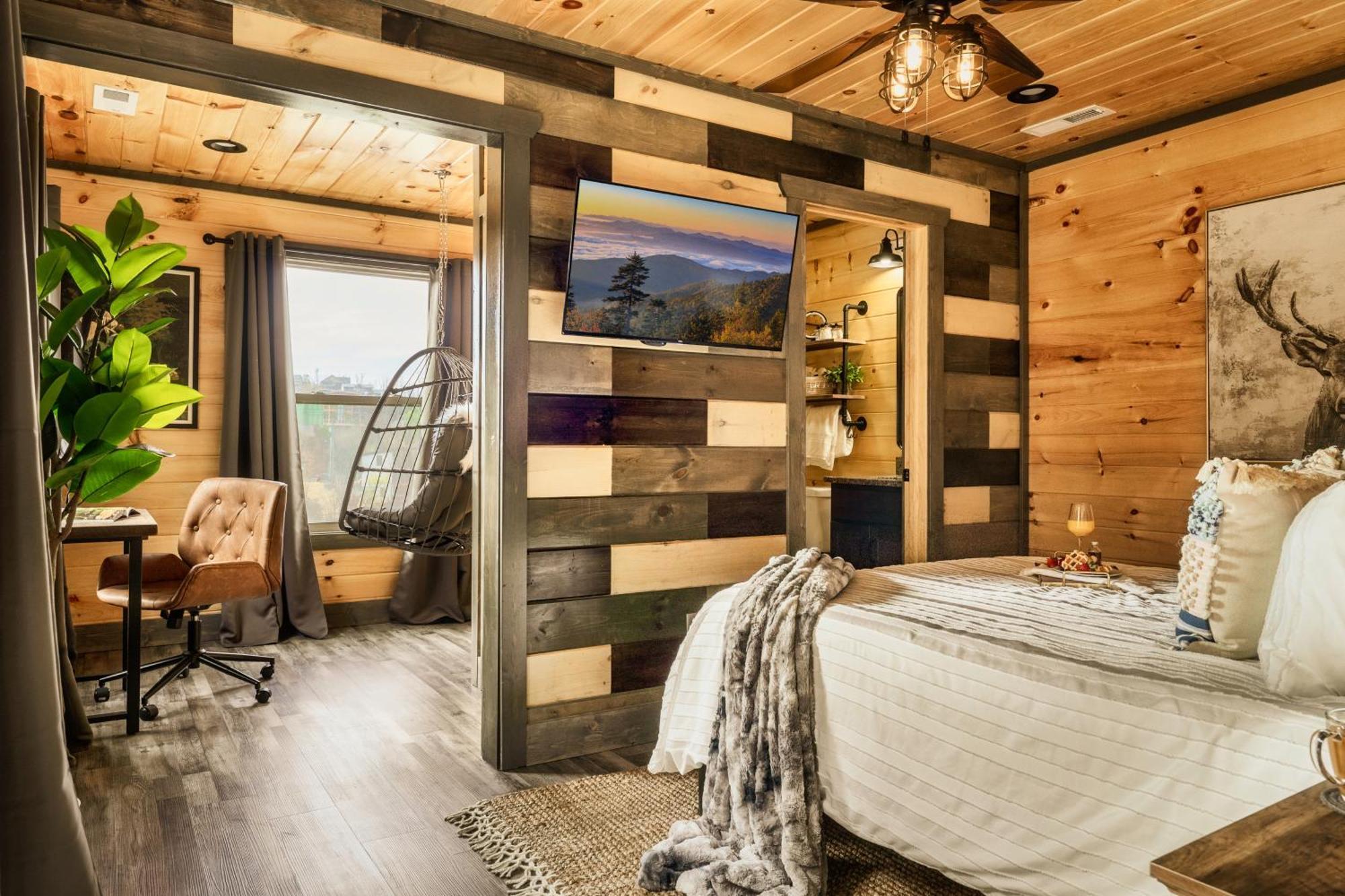 Mountainscape - Brand New Cabin W Views - Hottub - Firetable - Ps5 - Pooltable - 3 Pools Gatlinburg Bagian luar foto