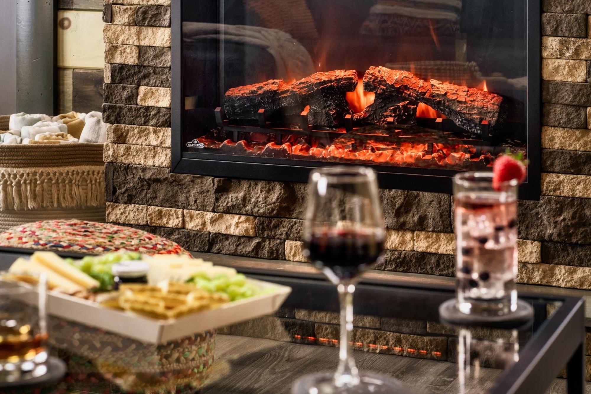 Mountainscape - Brand New Cabin W Views - Hottub - Firetable - Ps5 - Pooltable - 3 Pools Gatlinburg Bagian luar foto